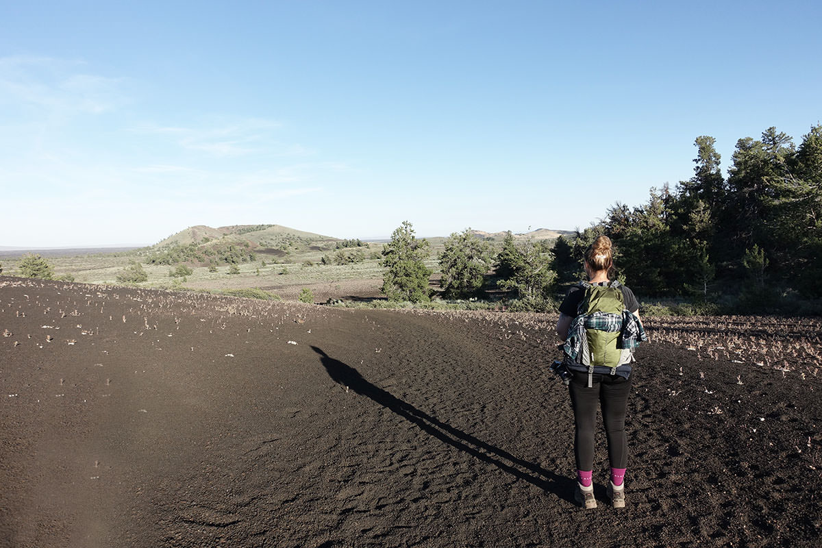 wandern im craters of the moon national monument in idaho
